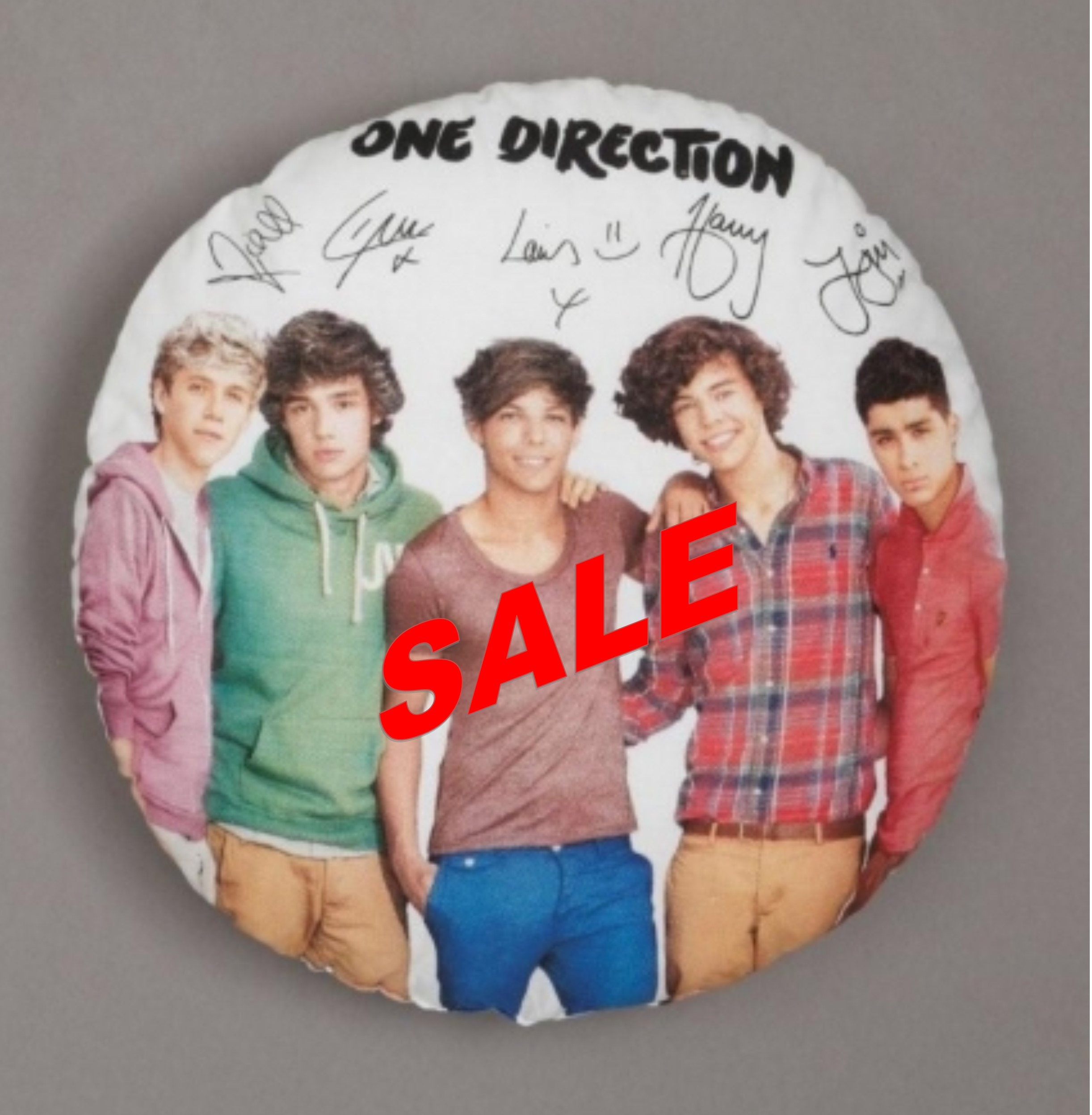 One Direction Design 2 Round Cushion - Harry Styles