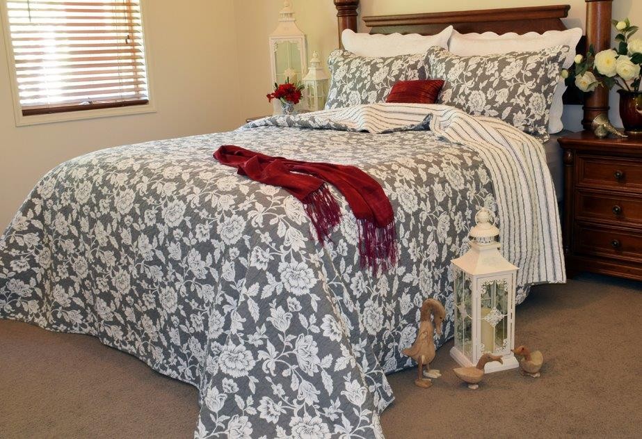 Juliette Quilted Coverlet